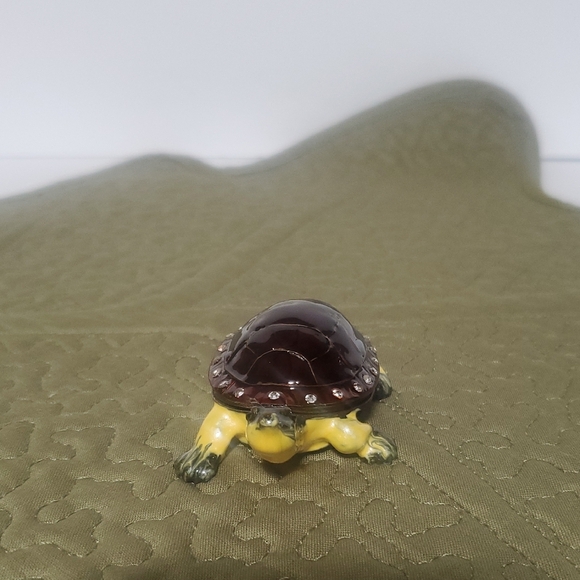 Turtle Trinket Box - Picture 2 of 6